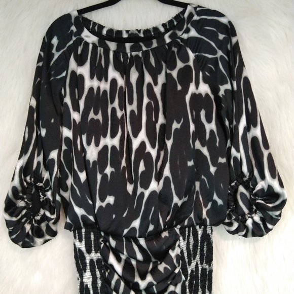 Jessica Simpson Black White and Gray Animal Print Long Sleeve Dress Size 6 - Picture 6 of 10
